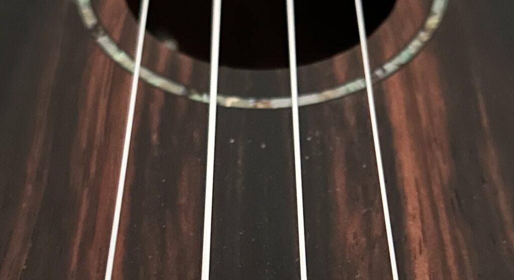 Ukulele strings